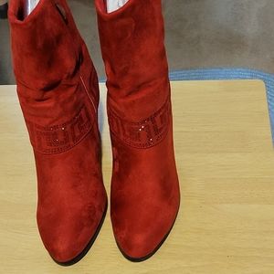 Red ultra suede boots to your calf